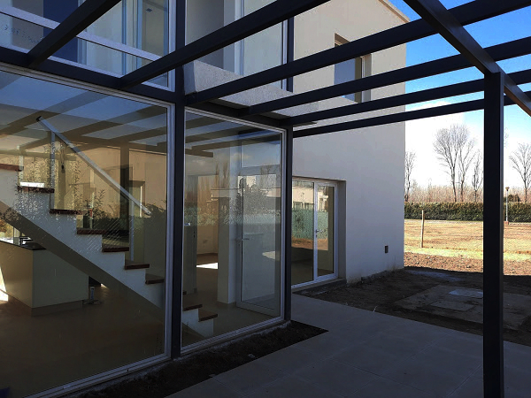 Vivienda Cinco Saltos interior